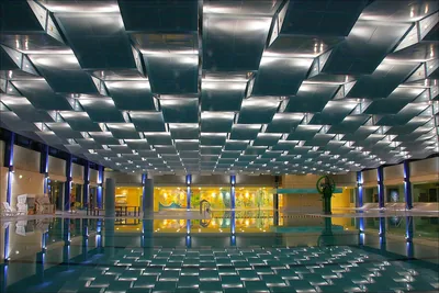 Pool Reflection by Rupert Ganzer under CC