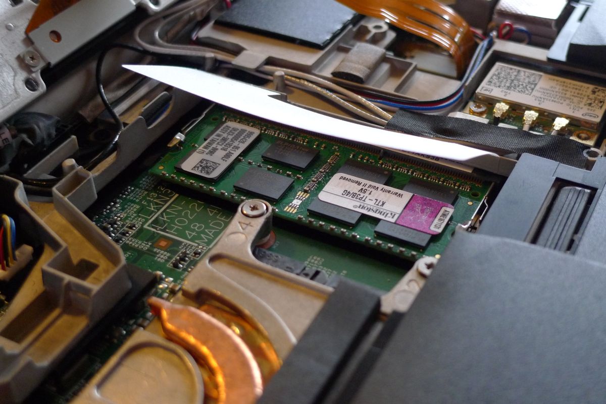 Hammer køkken fiber Tuning the Lenovo T520 - Upgrading Memory and Installing an mSATA SSD •  Helge Klein